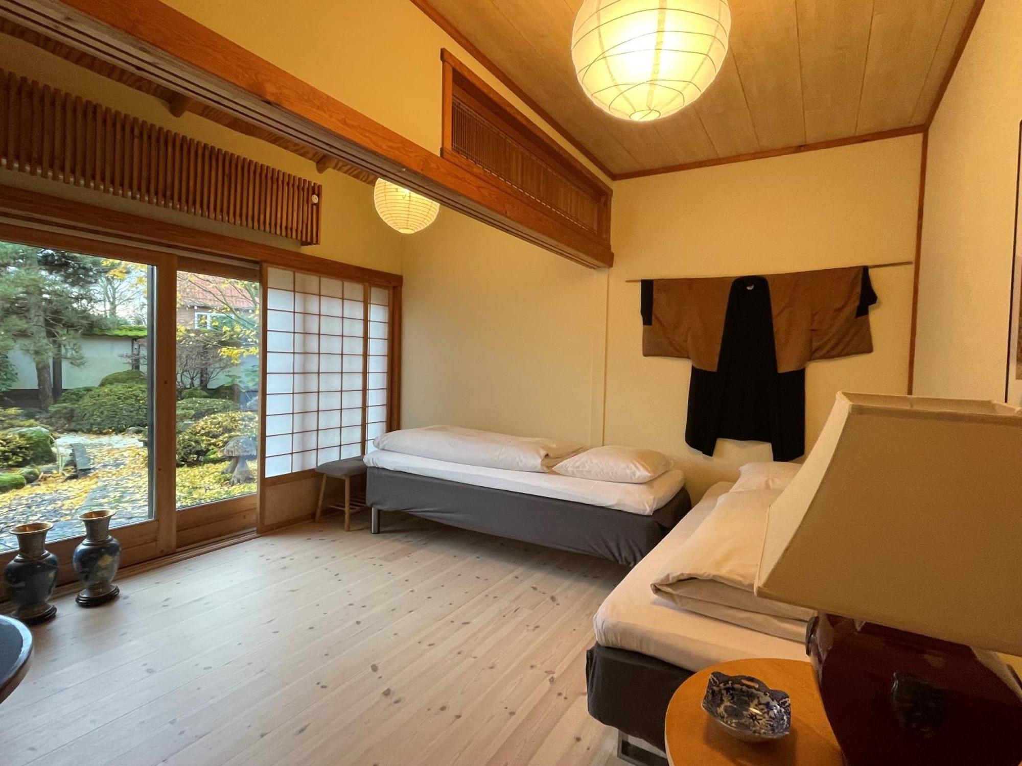Den Japanske Have B & B 海宁 外观 照片